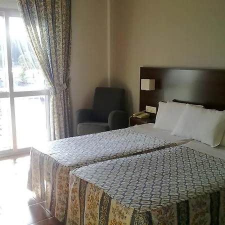 酒店 特龙科索酒店 3*