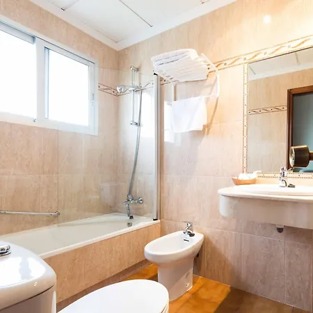 Troncoso 3* Sanxenxo