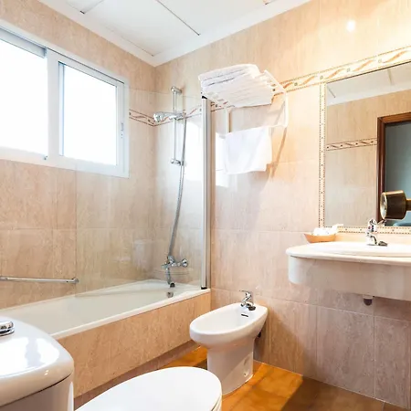 Troncoso 3* Sanxenxo