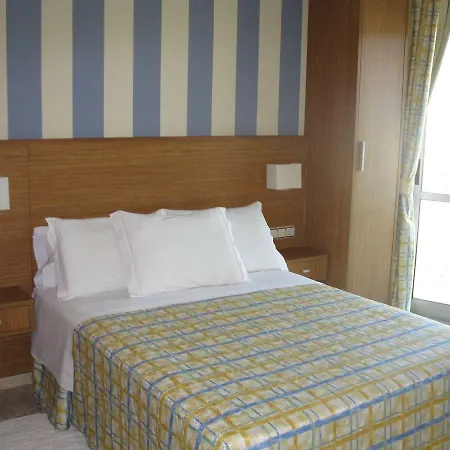 特龙科索酒店 桑亨霍