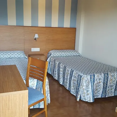 酒店 特龙科索酒店 3*