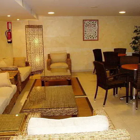 Ξενοδοχείο Troncoso 3*