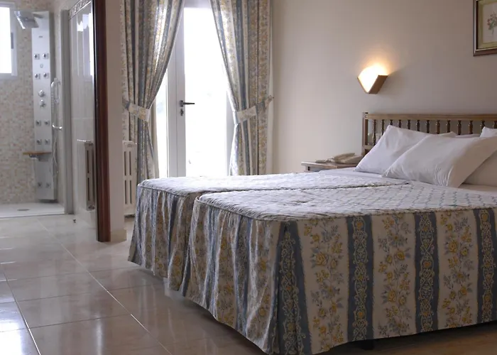 Hotel Troncoso 3*
